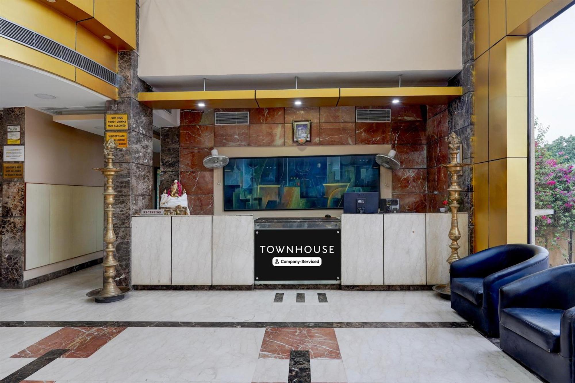 Super Townhouse Koyambedu Chennai