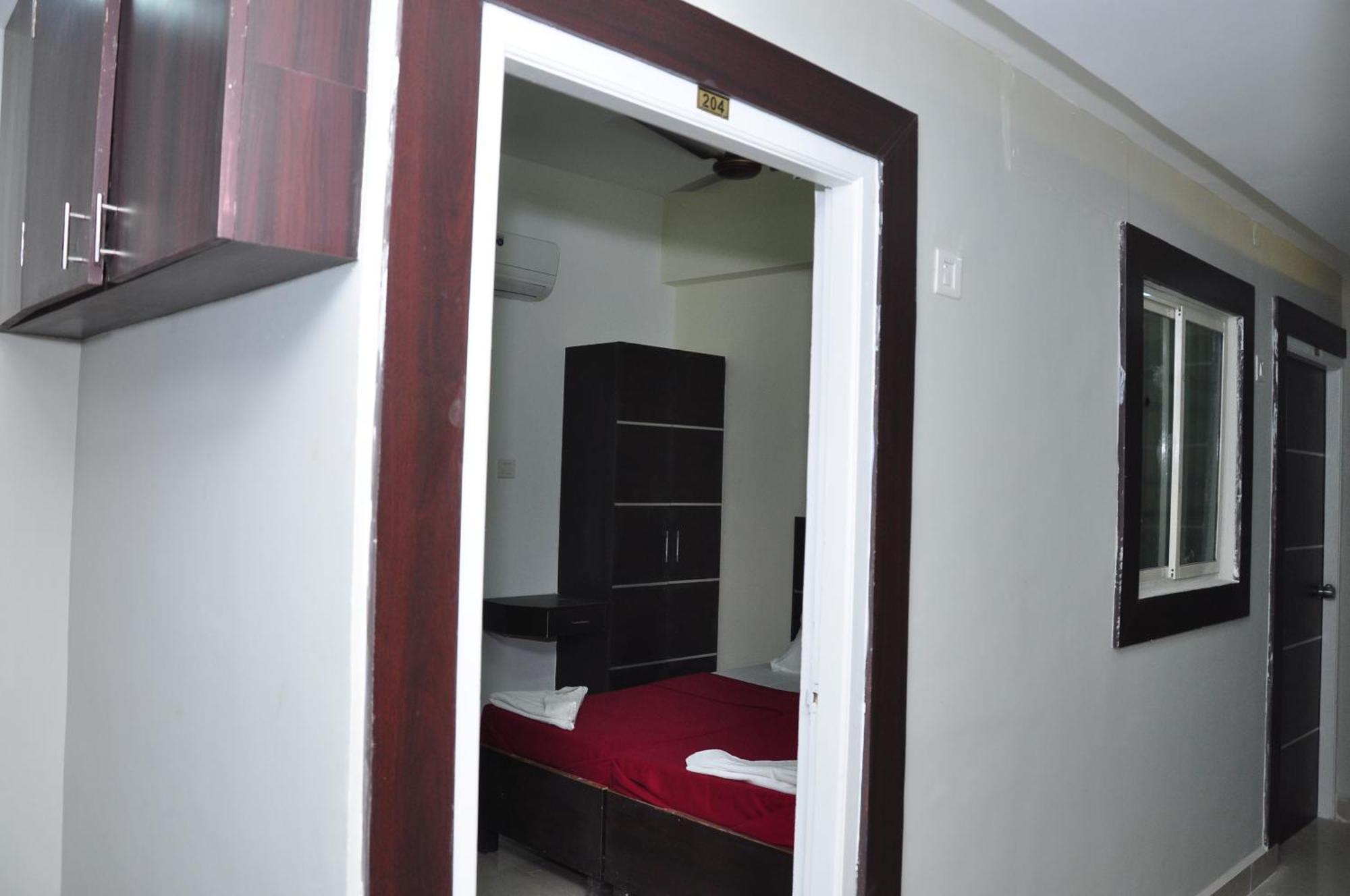 Aparthotel Silver Homes