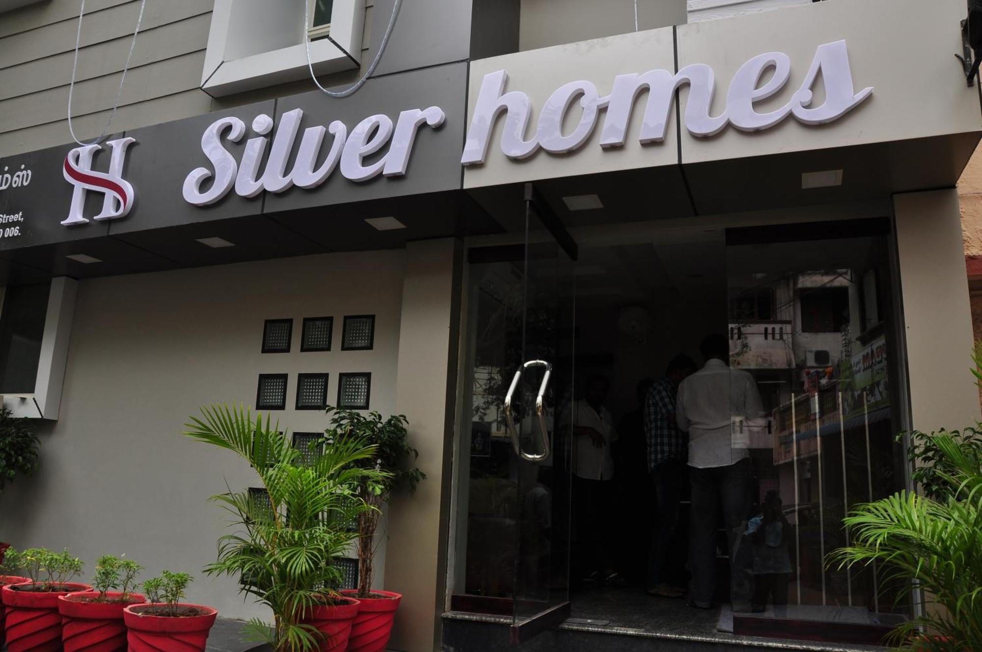 Silver Homes Aparthotel