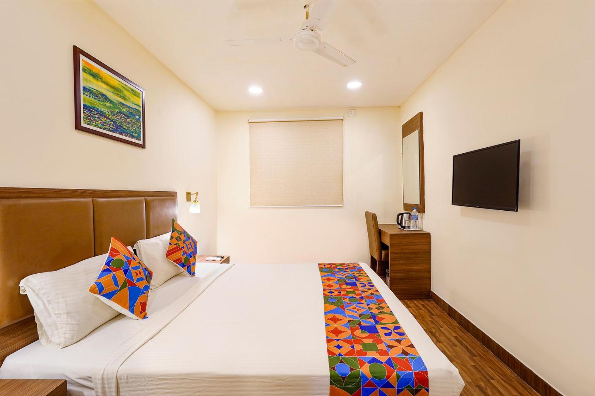 Hotel Fabhotel Welcome Porur