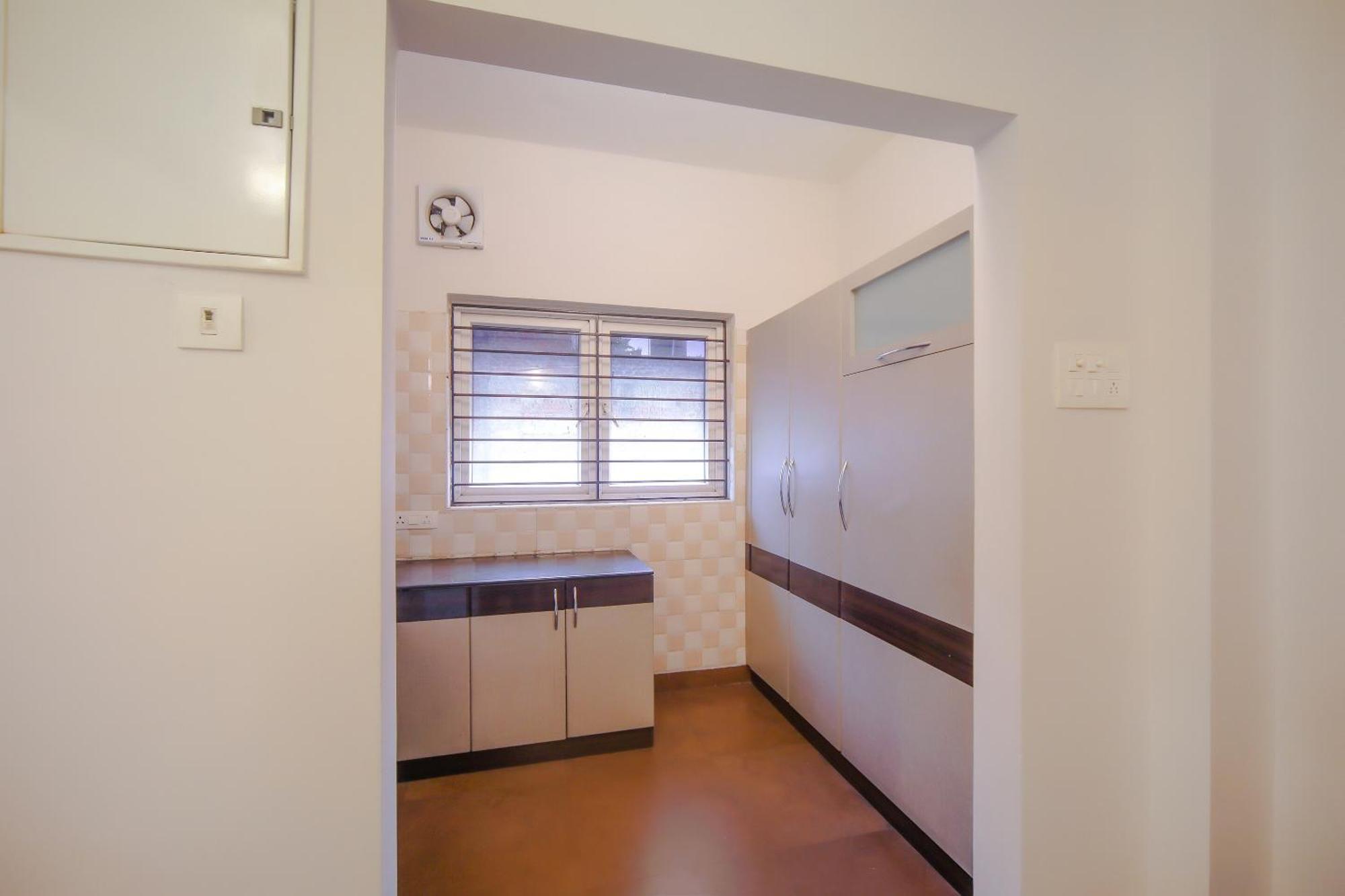 Super O Pride Hospitality Nungambakkam