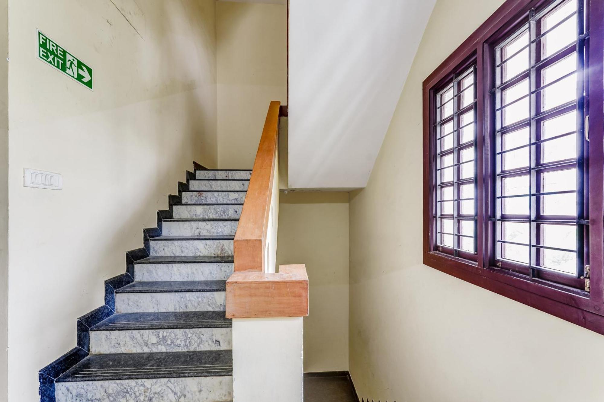 Nexus Serviced Ramapuram Aparthotel *