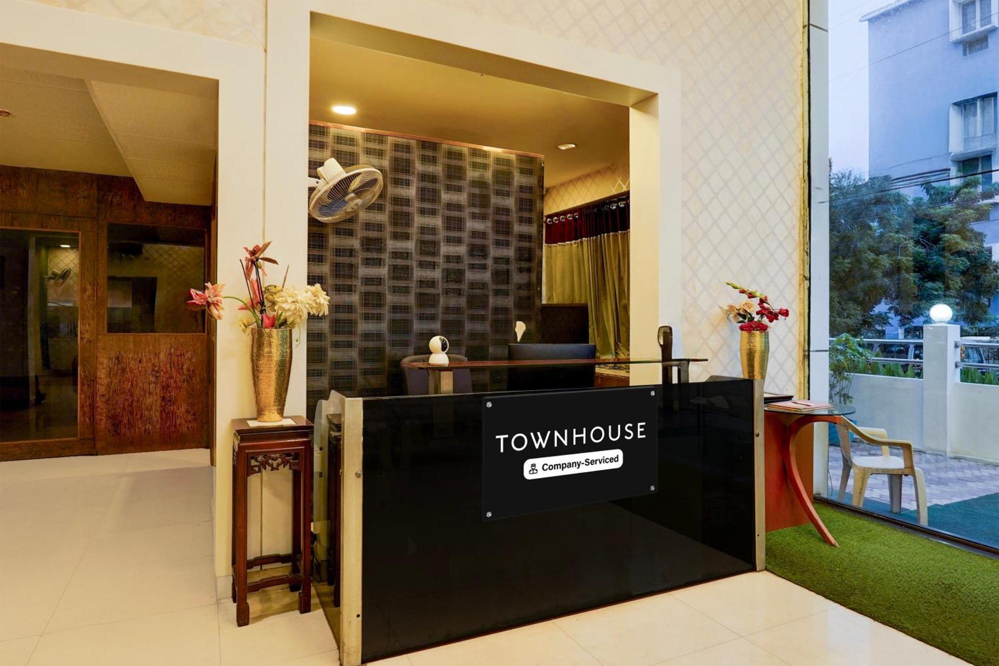 Super Townhouse Medavakkam Near Jayachandran Chennai