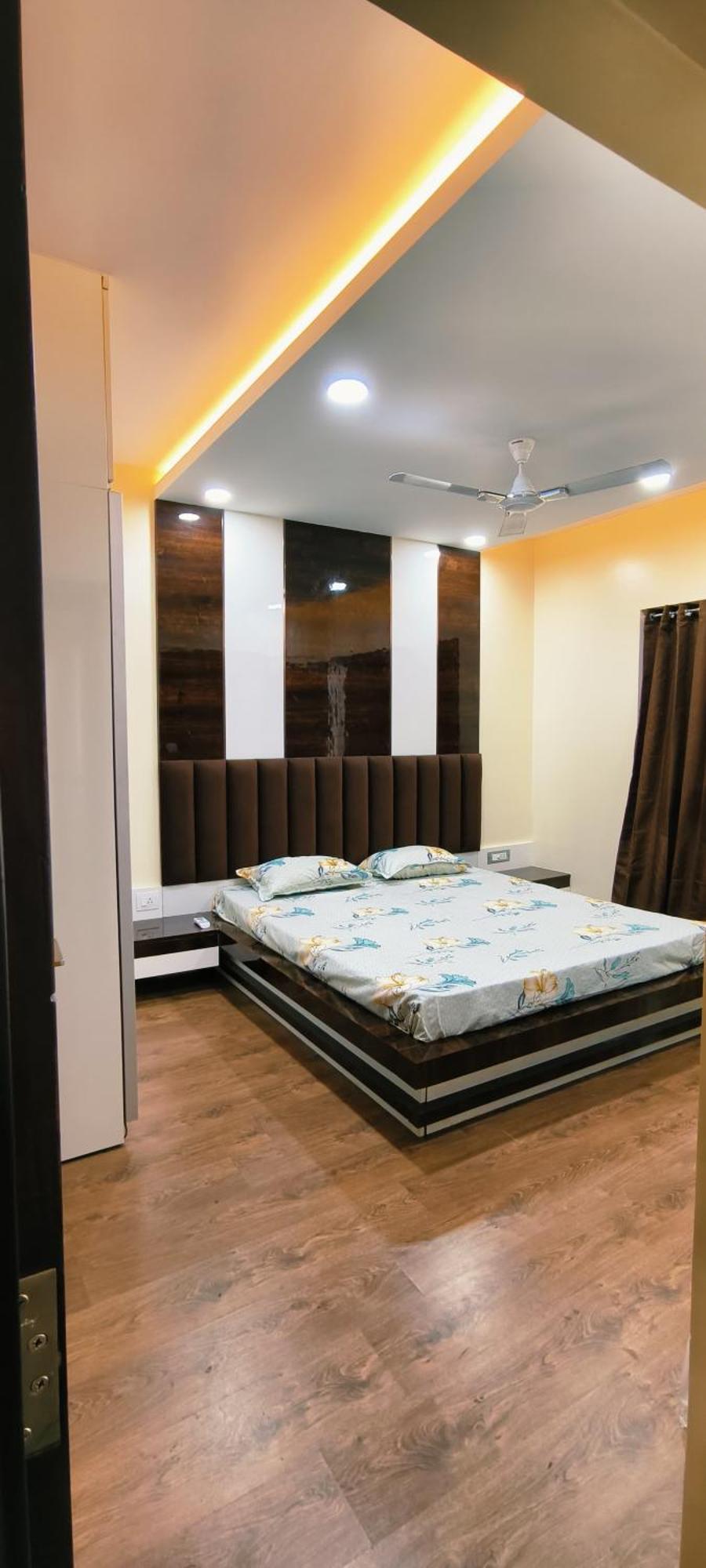 Sakthi Holiday's 3*