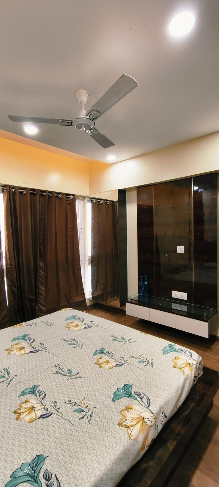 Sakthi Holiday's 3*