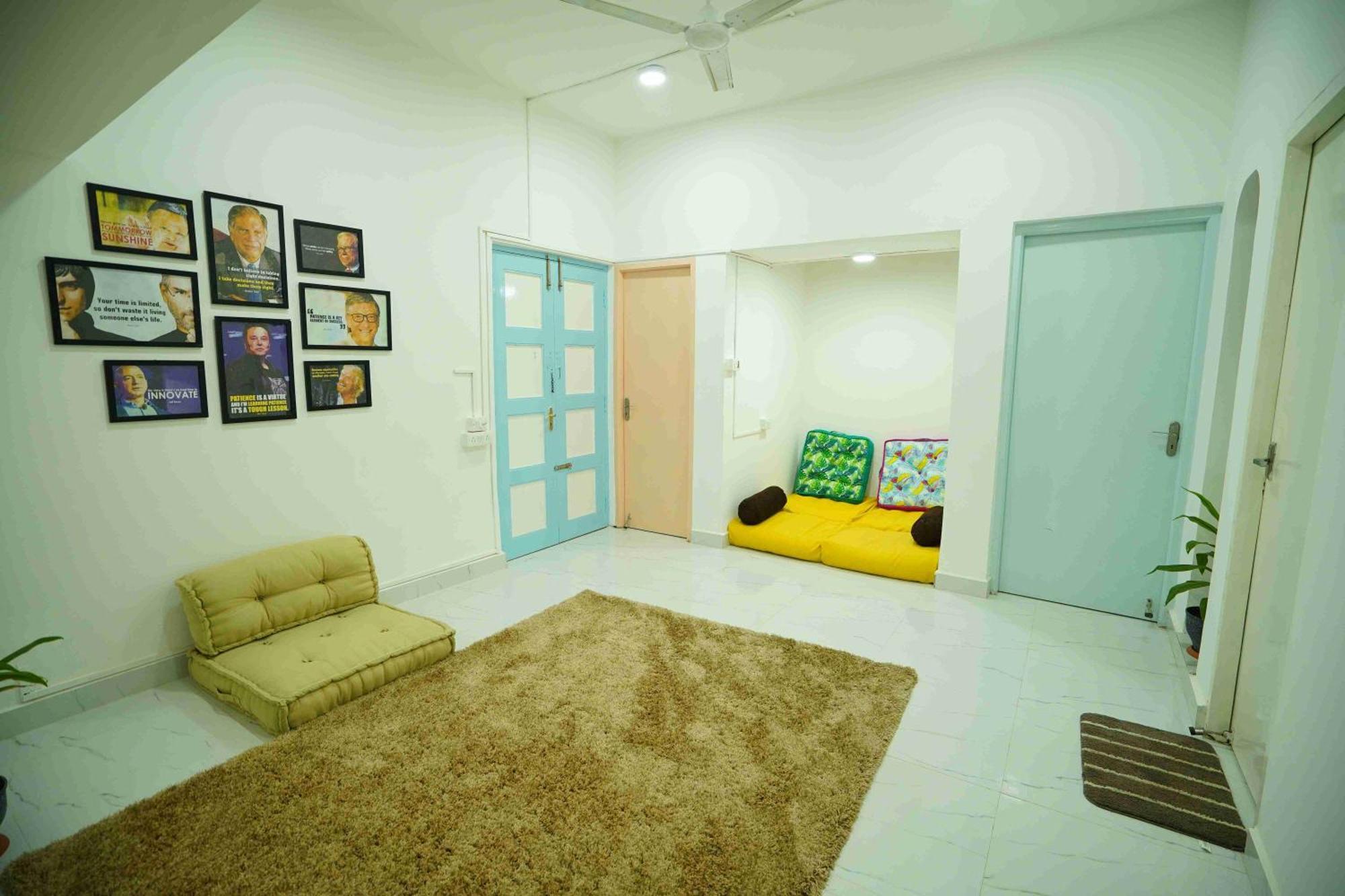 Hostel Cayzen *