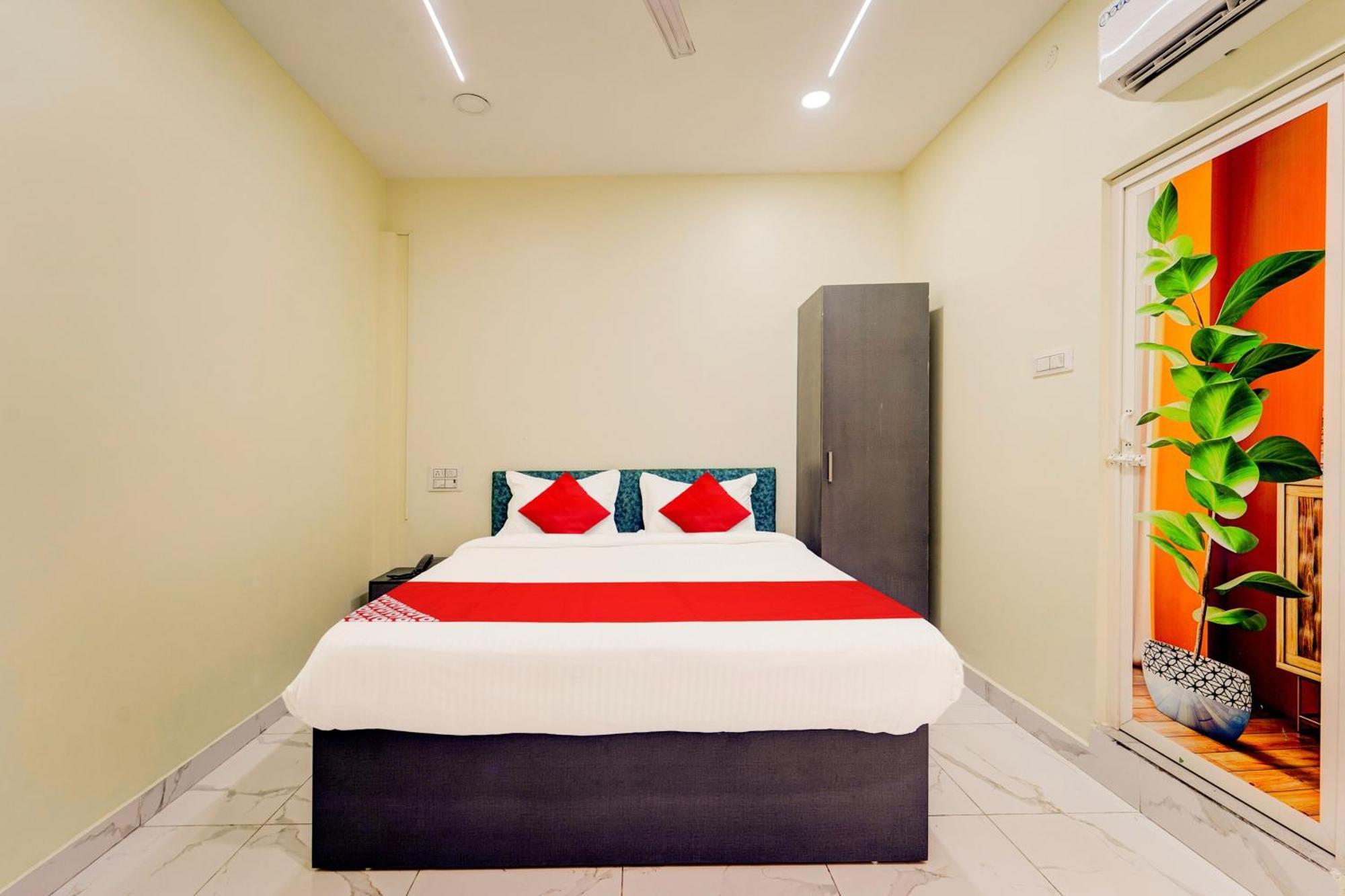 O Flagship Sanva Hotel 4*