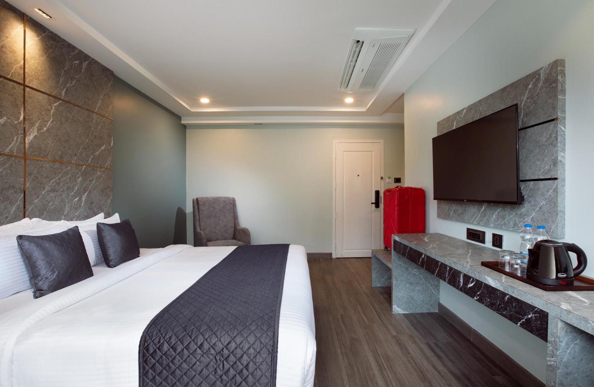 44 Oasis Hotel Chennai