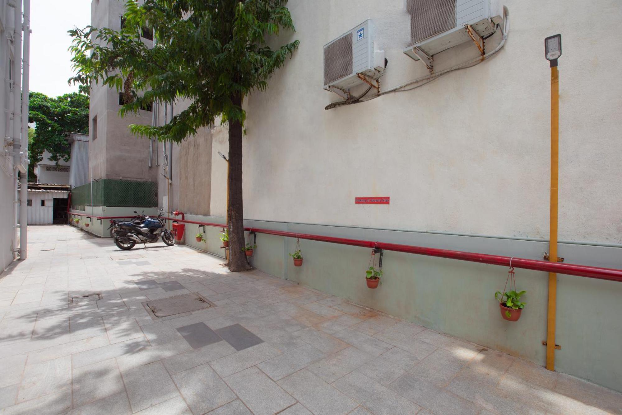 44 Oasis 4* Chennai