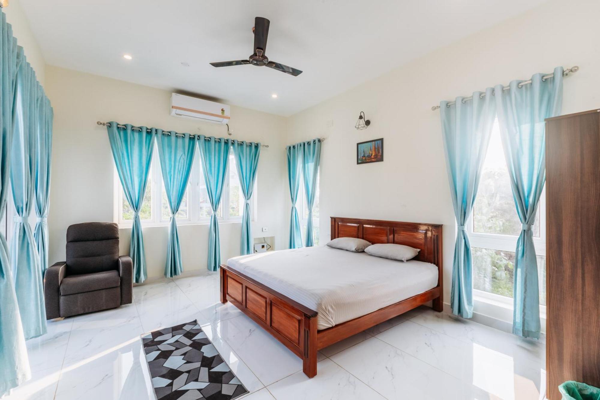 Kites - Covelong - A Raj Beach House Chennai