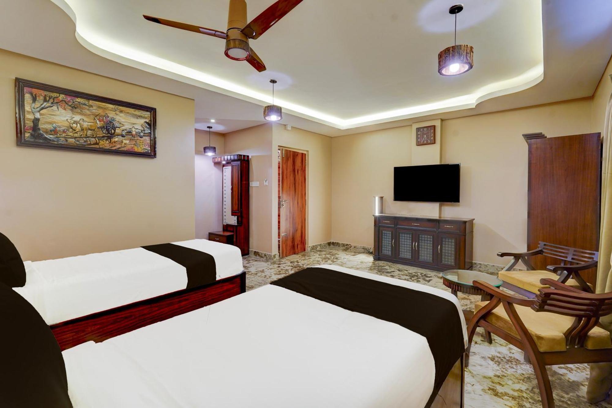 Hotel Super Townhouse Nk Vivanta Luxury 4*