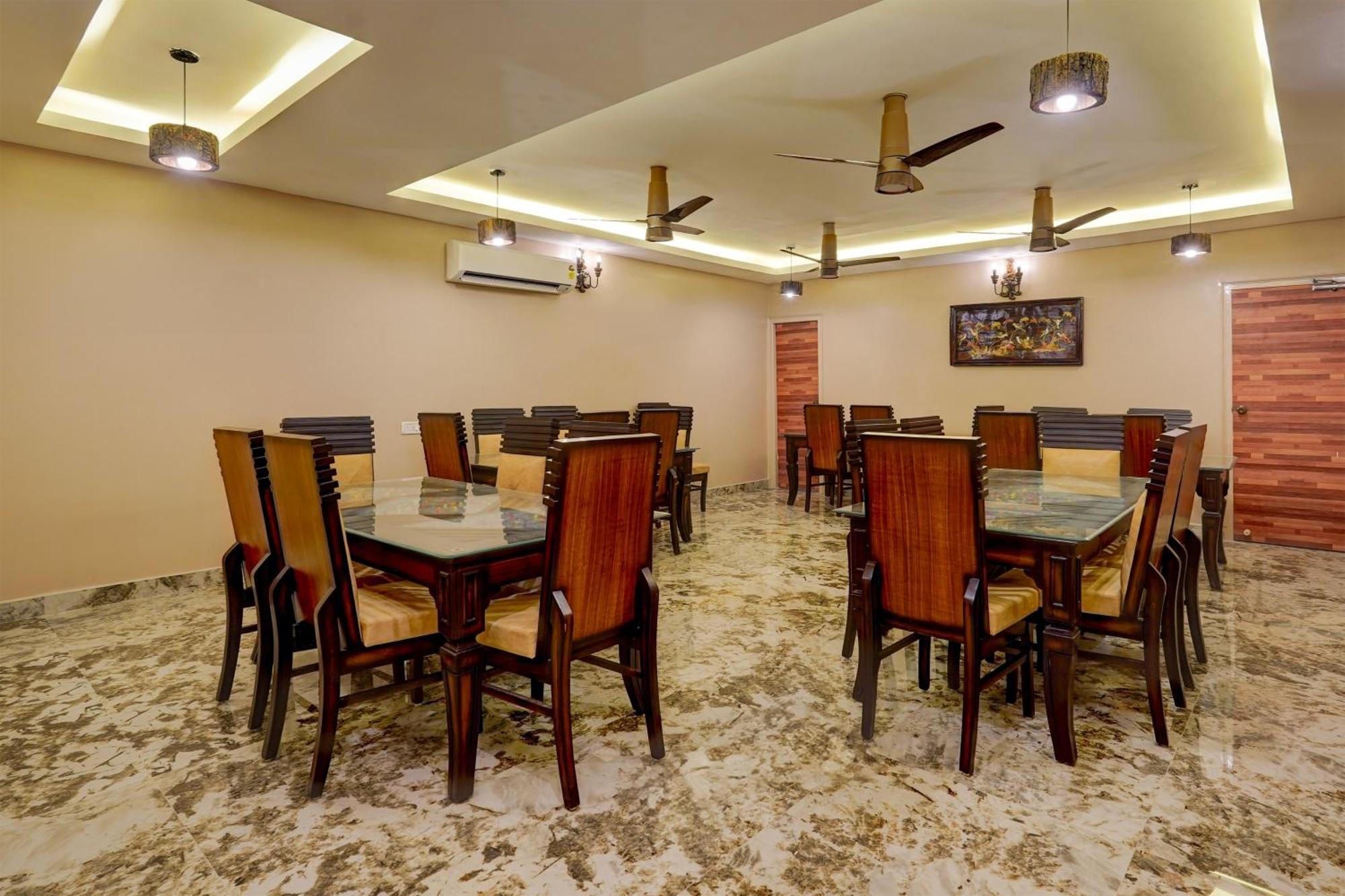 Super Townhouse Nk Vivanta Luxury