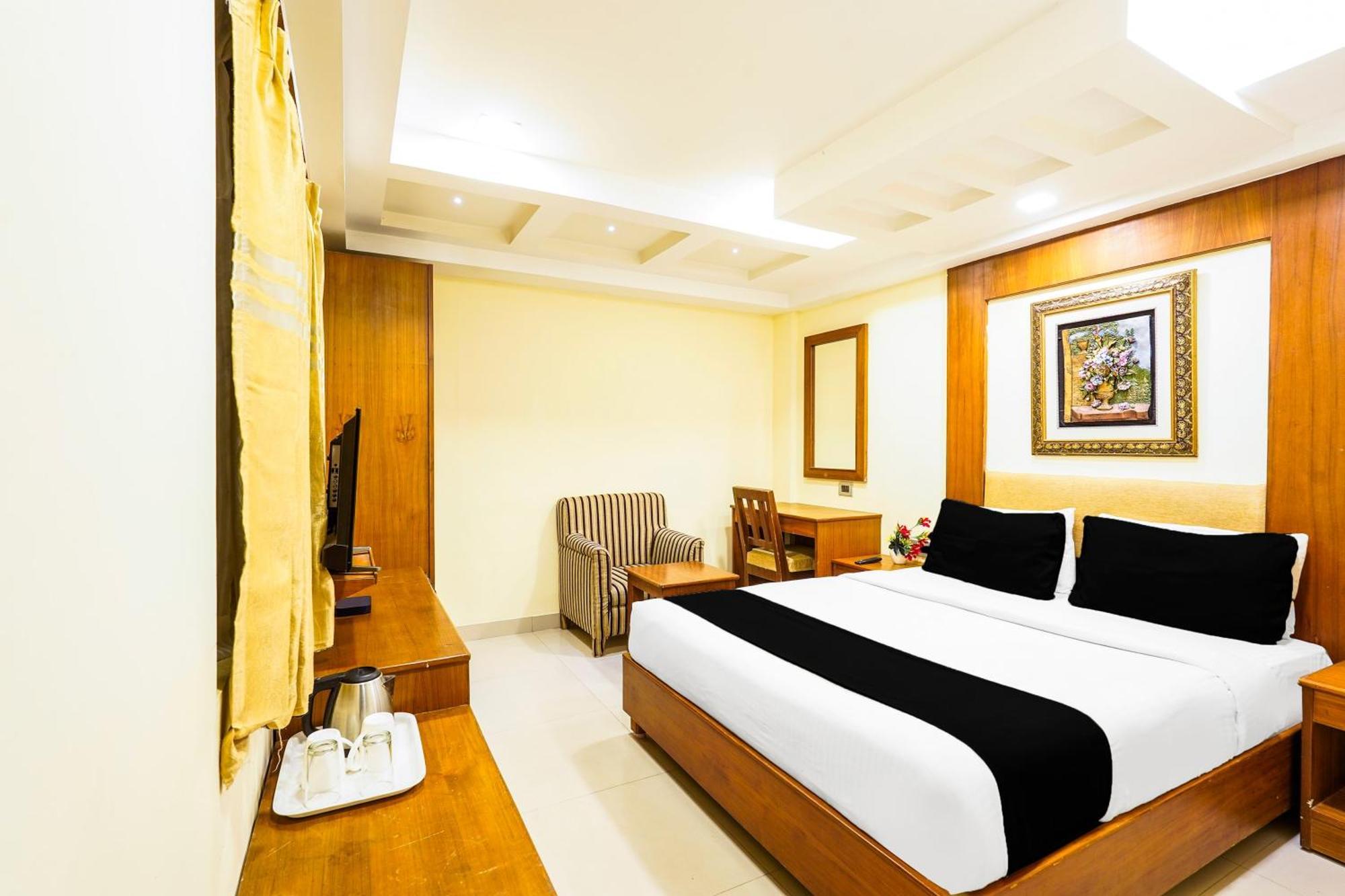 Hotel Townhouse Oak Alandur Near Airport Formerly Vijay Park Chennai