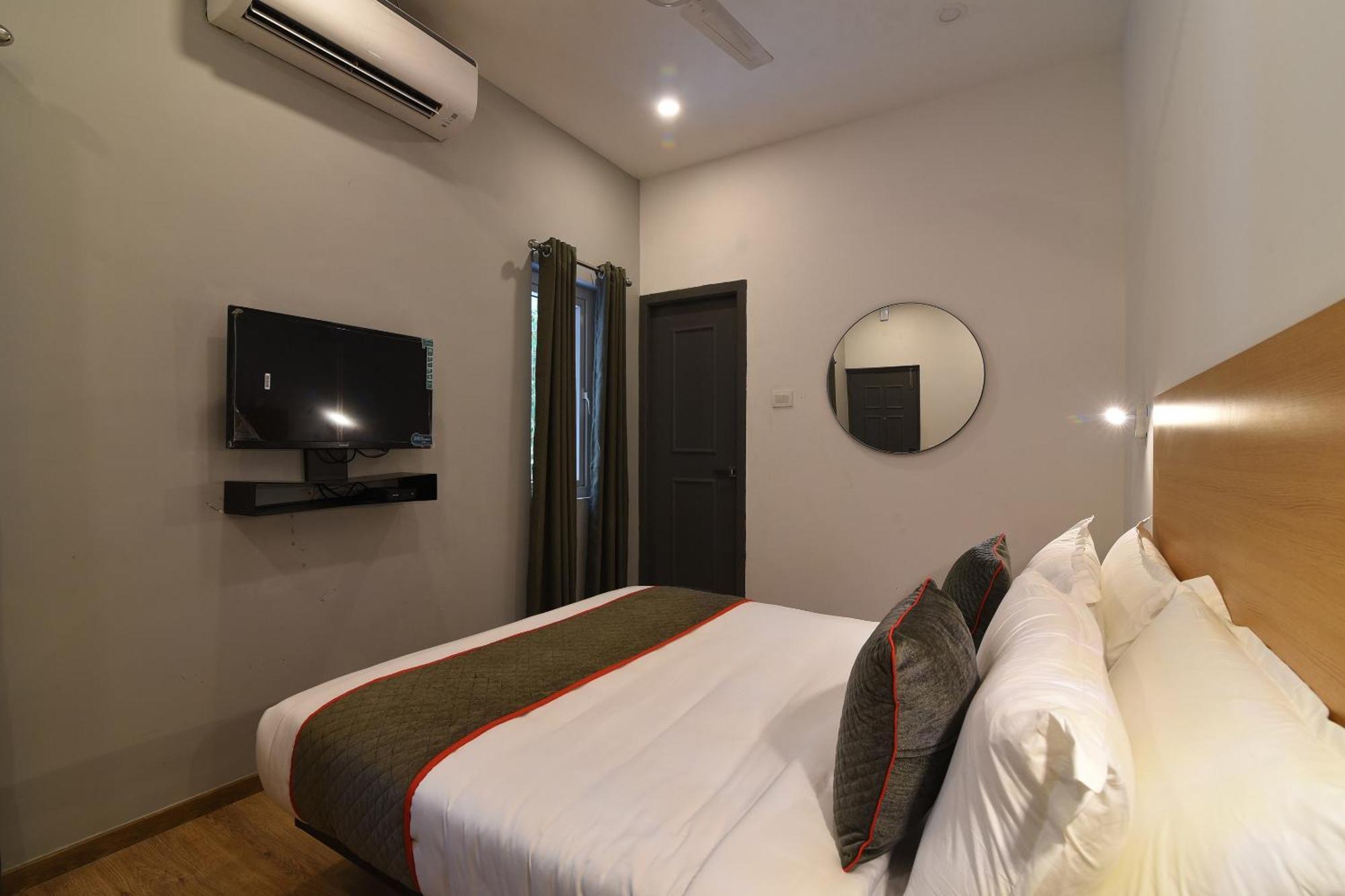 Hotel Super Townhouse Royapettah Near U.s Consulate