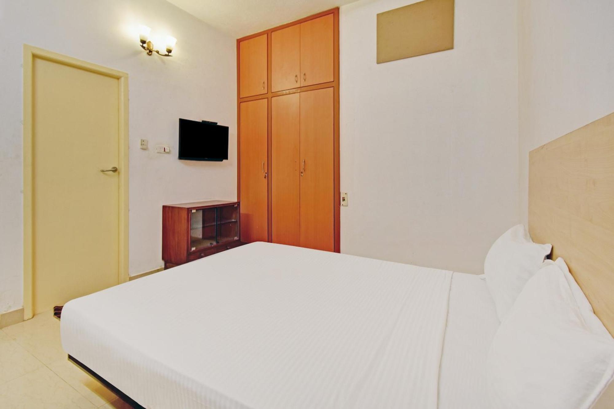 Hotel O Dakshin Ecr