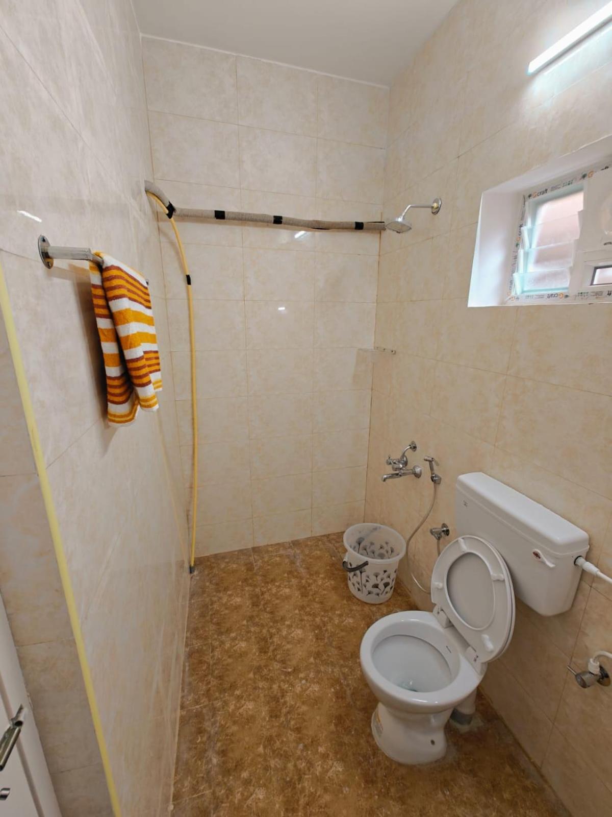 Hotel Sal - Near Airport
