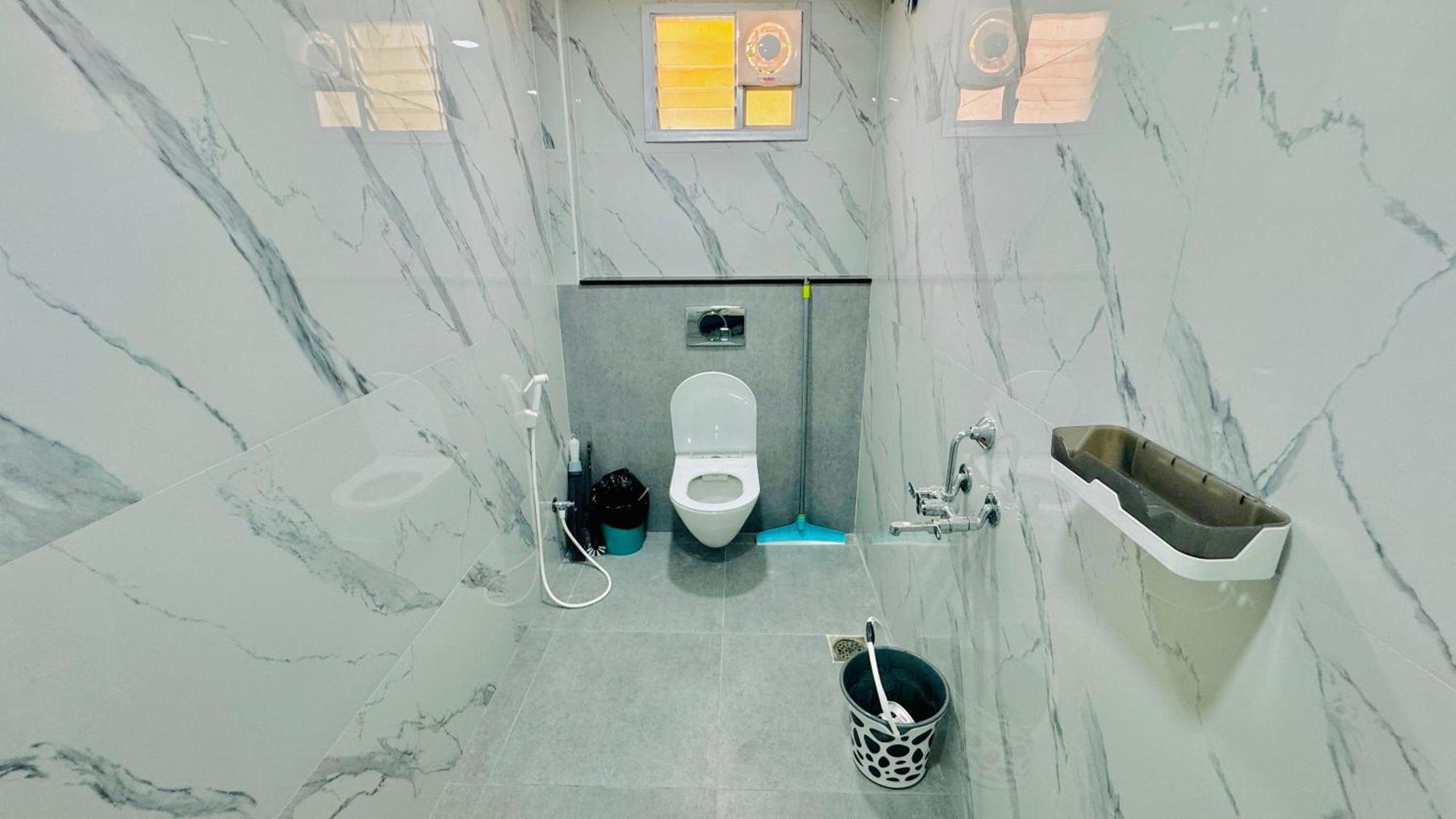 Oyster - 3bhk - Luxury Guest house
