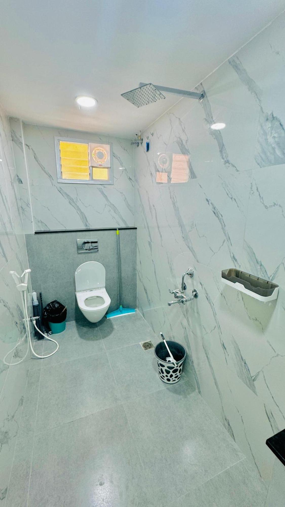 Oyster - 3bhk - Luxury Guest house *