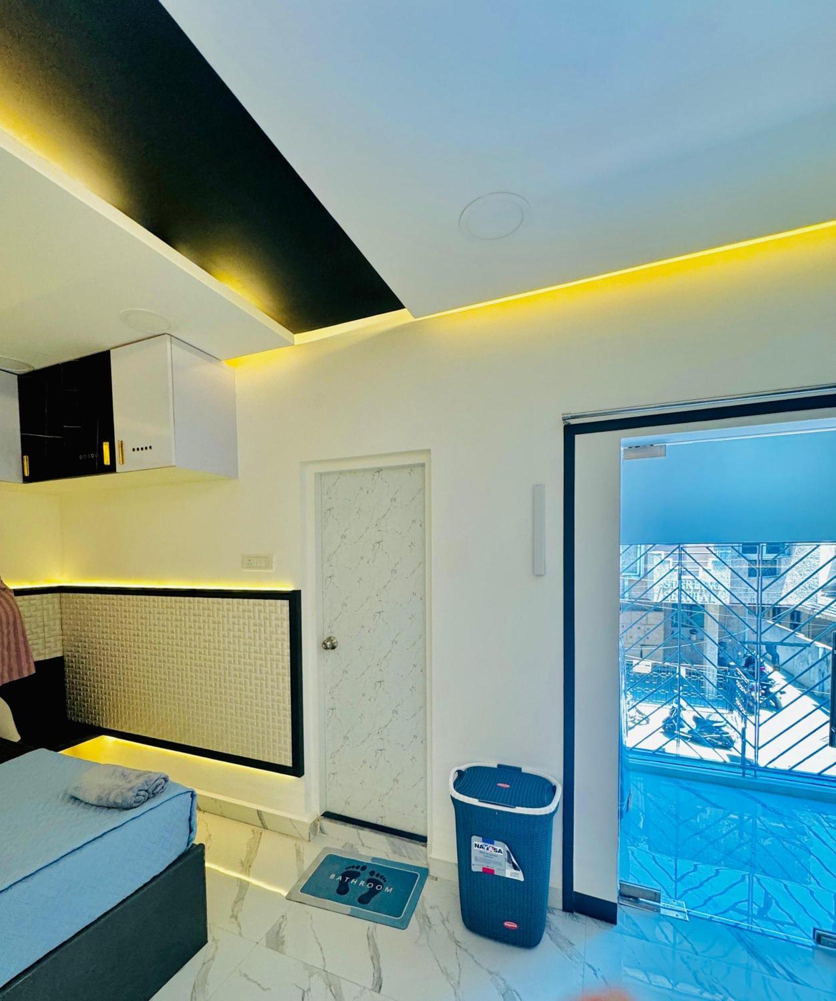 Oyster - 3bhk - Luxury Guest house