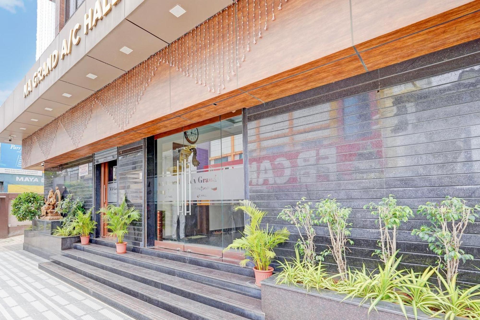 Hotel O Na Grand Residency