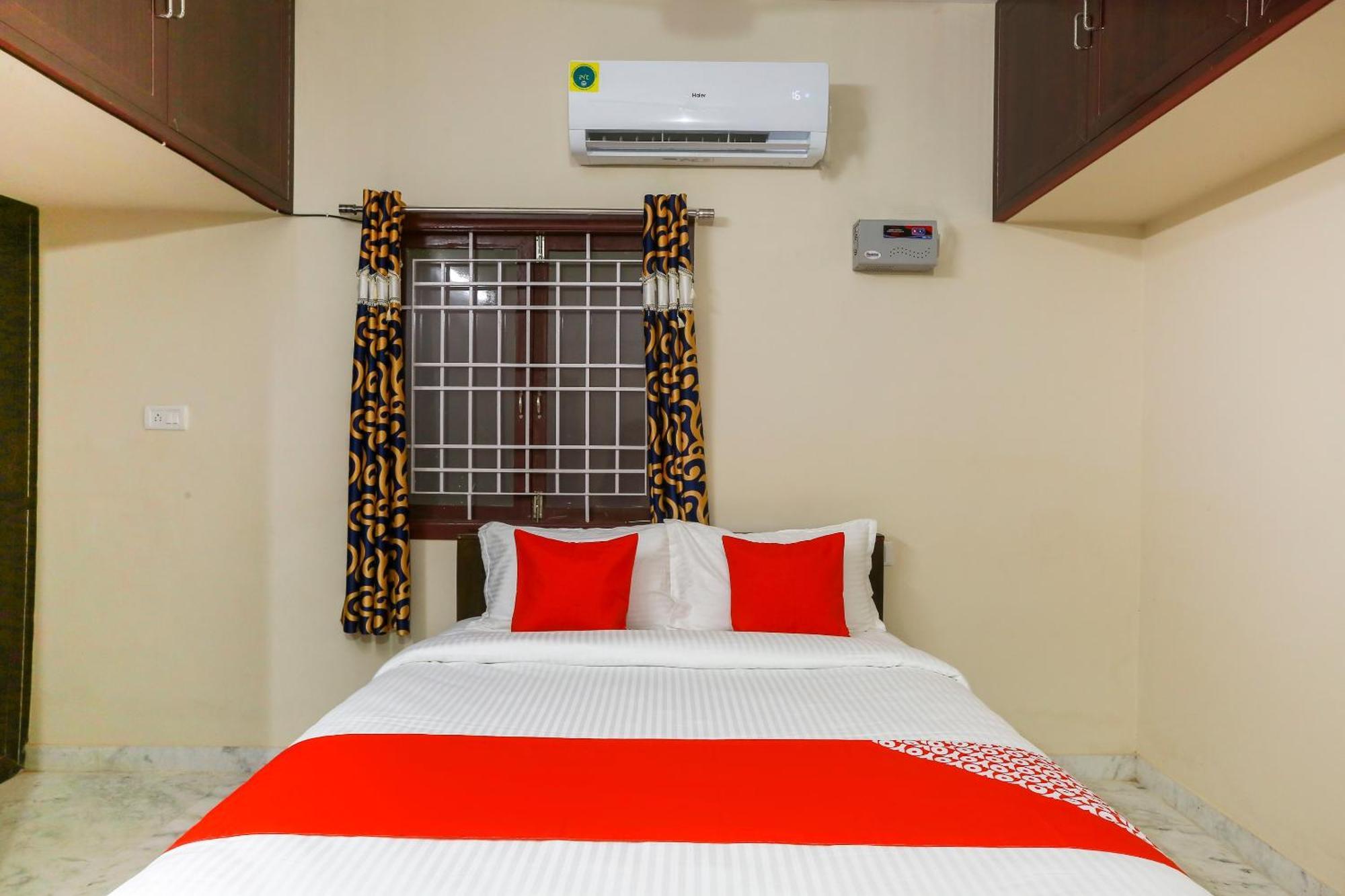 Hotel O Essential Residency Chennai