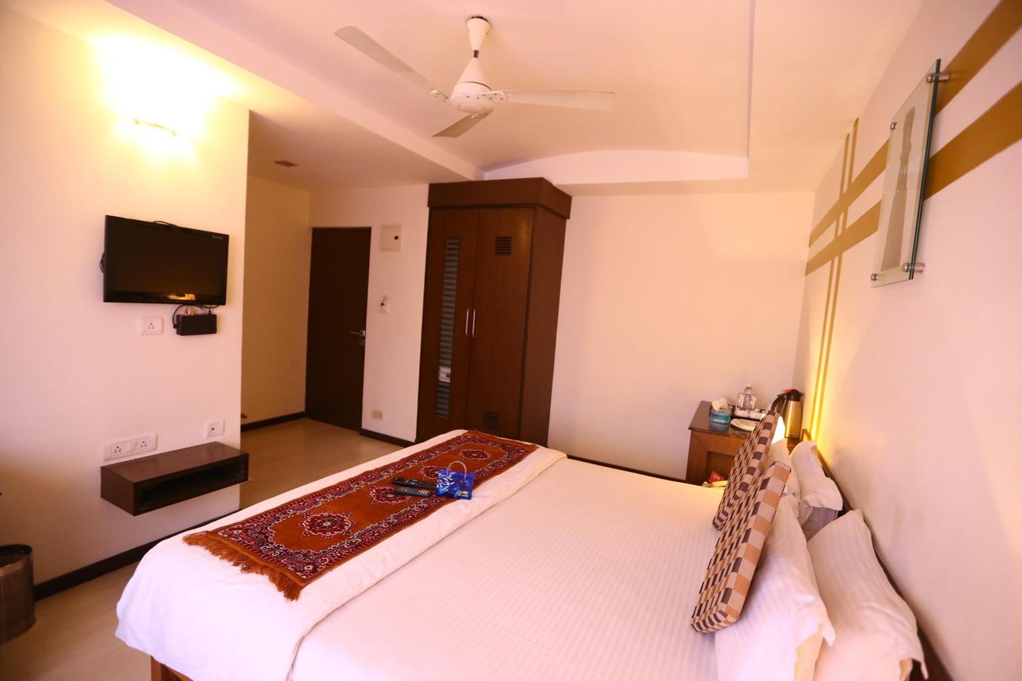 Hotel Capital O J Service 3*