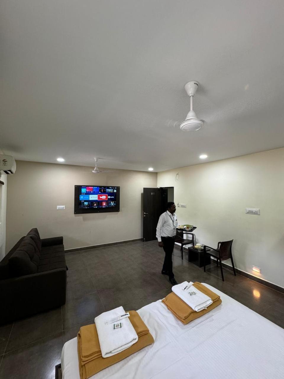 Sangeetha Business Hotel