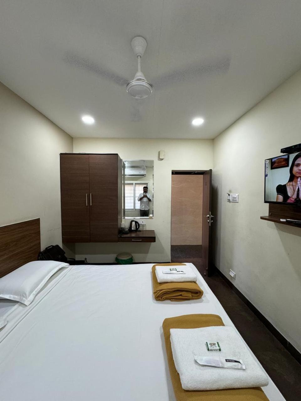 Hotel Sangeetha Business 3*