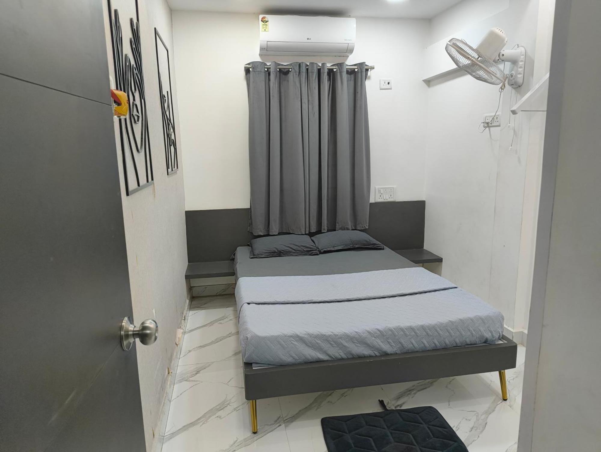 Oyster - 3bhk - Luxury Guest house