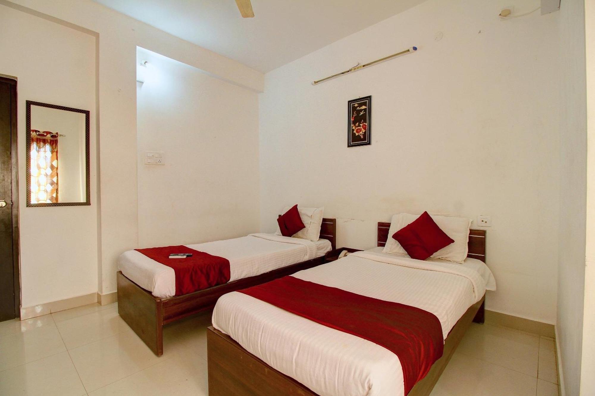 Hotel O The Mangrove Wood Residency 3* Chennai