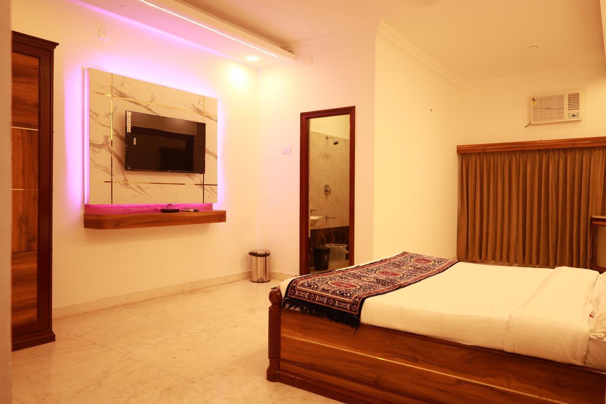 Sunpark - A Luxury Hotel Chennai