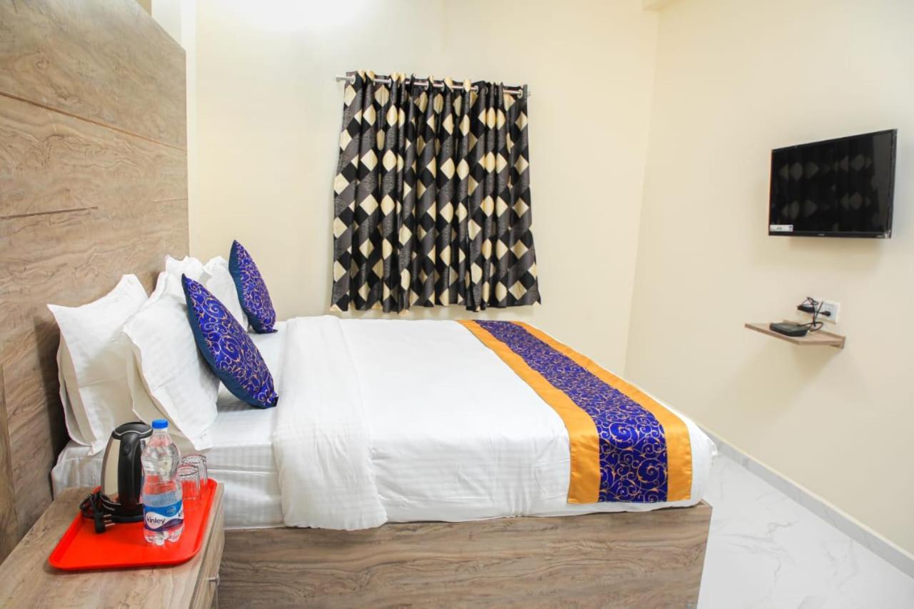 Redstone Service Apartment-tnagar Near Usconsulate Chennai