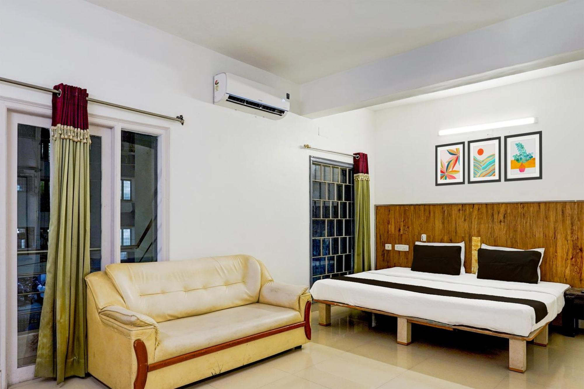 Super Townhouse Medavakkam Near Jayachandran Hotel 3*