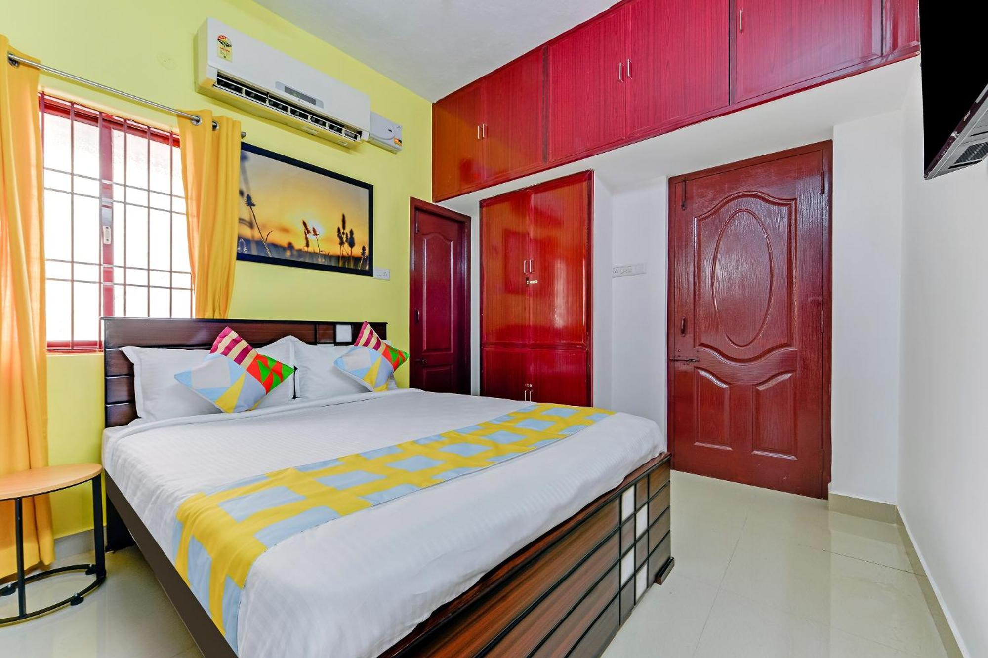Guest house O Jj Residency Near International Airport 3*
