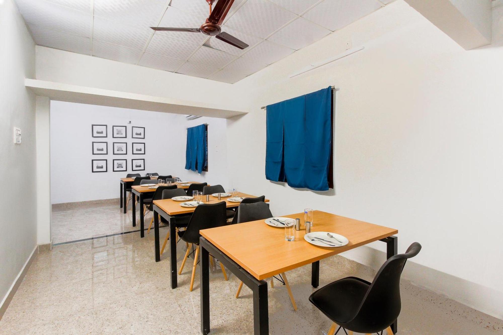 O Murugan 3* Chennai
