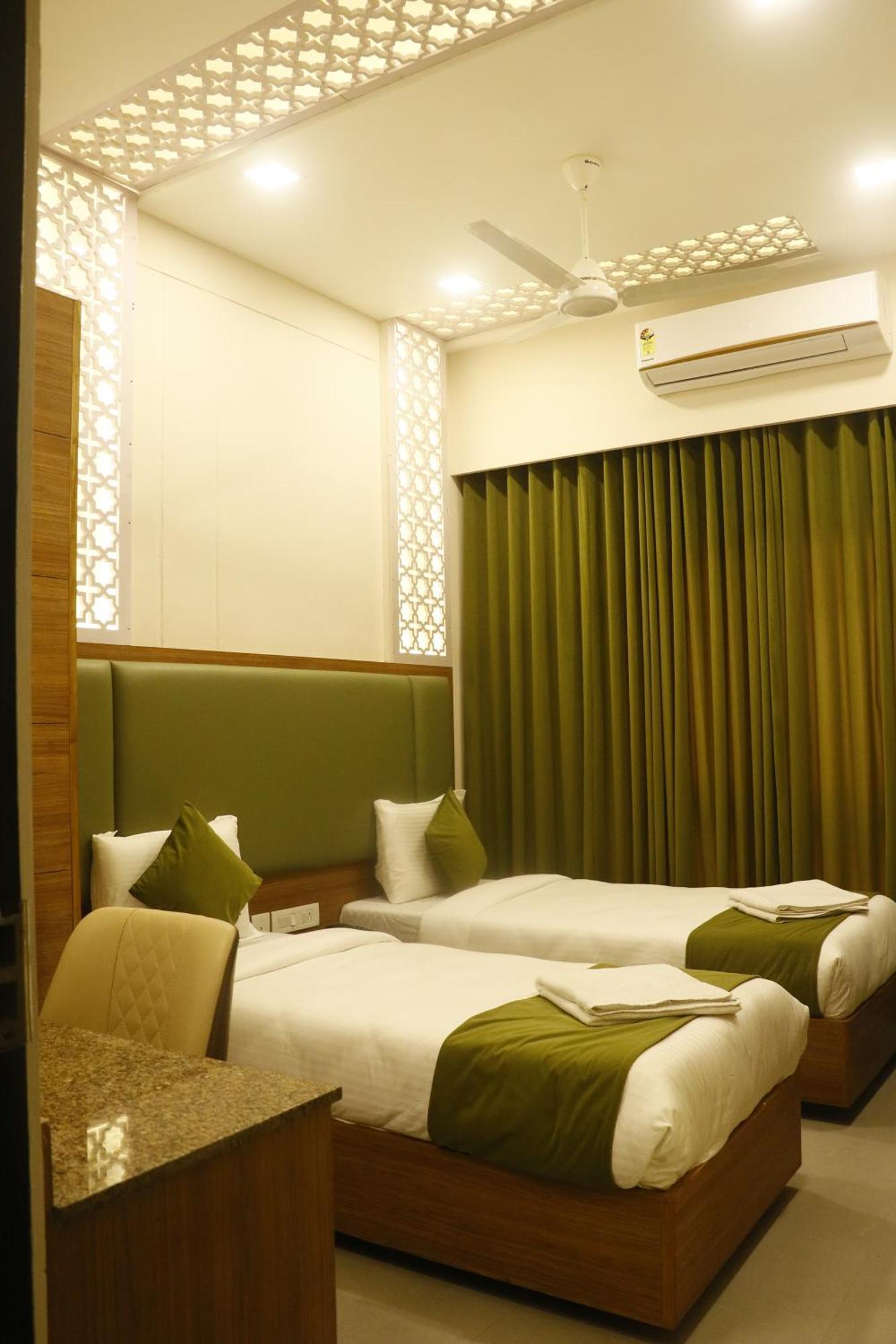 Cosmo Grande Hotel