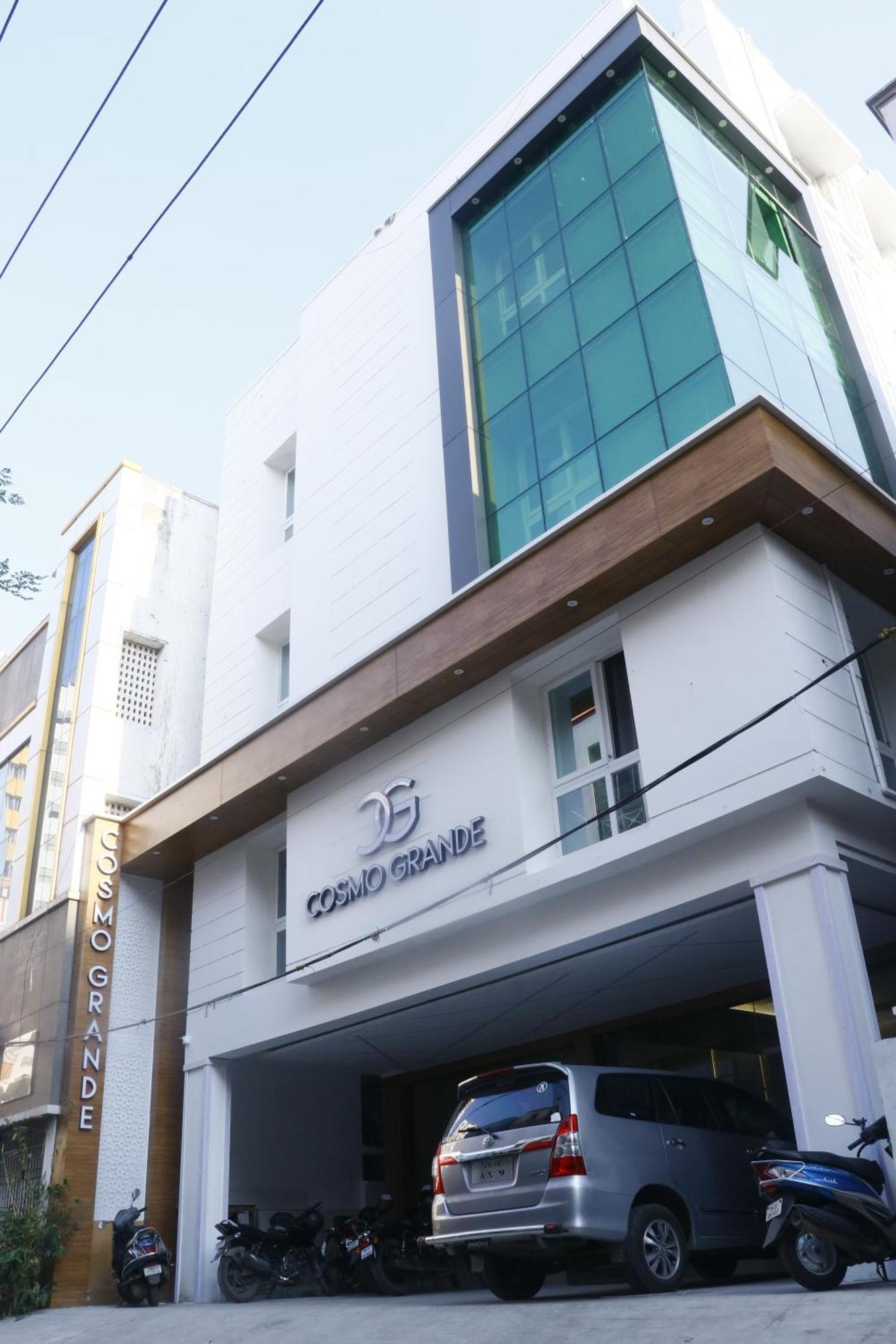 Cosmo Grande Hotel