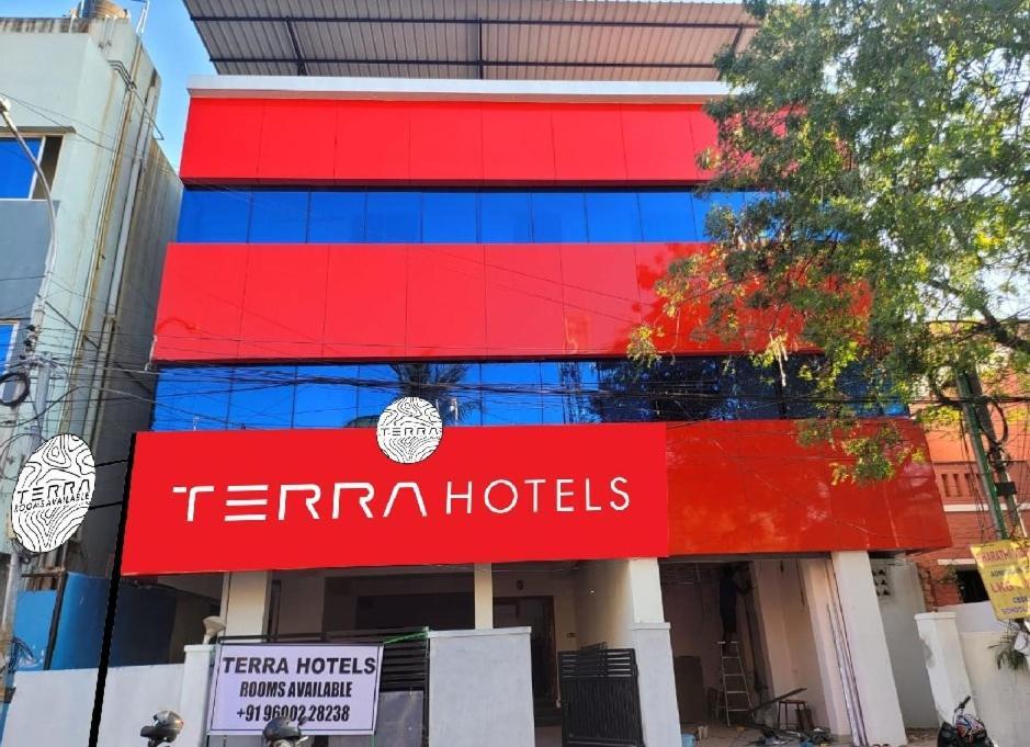 Hotel Terra 2*