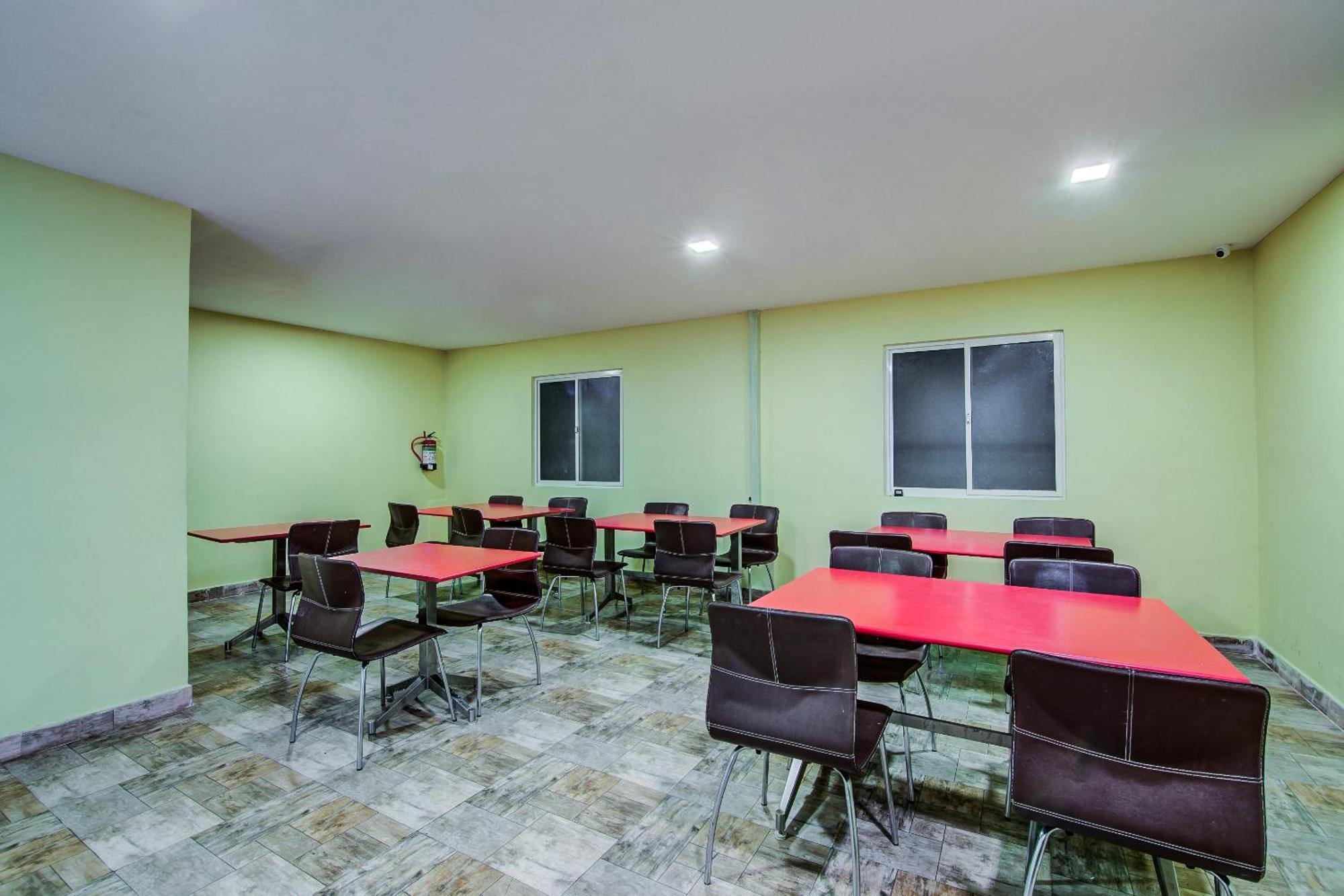 Fabhotel Helican Tardition Urapakkam