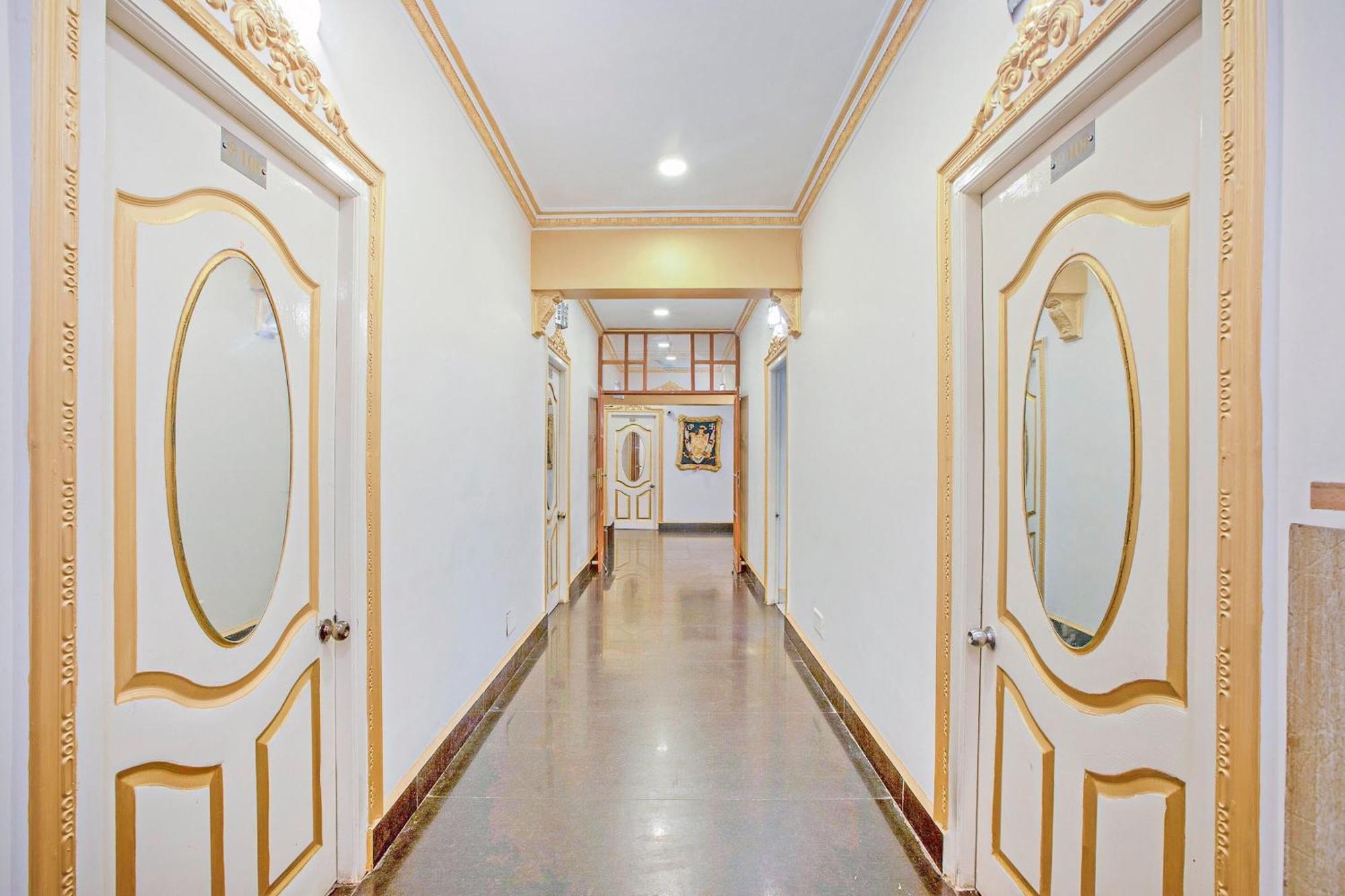 Collection O Ecr Residency And Service 4* Chennai
