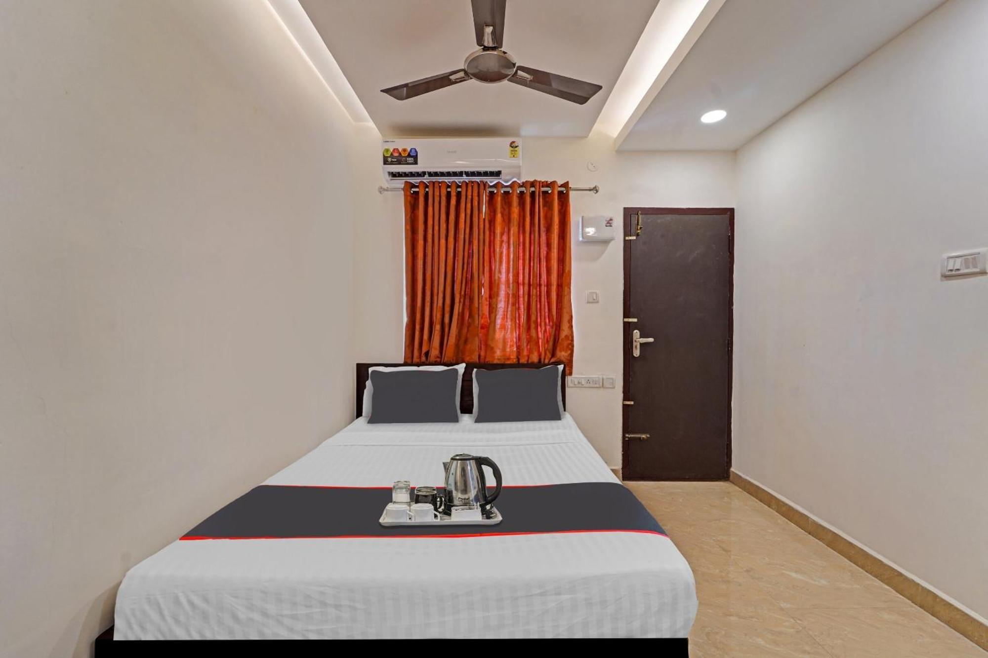 Hotel O J2 Service 3*