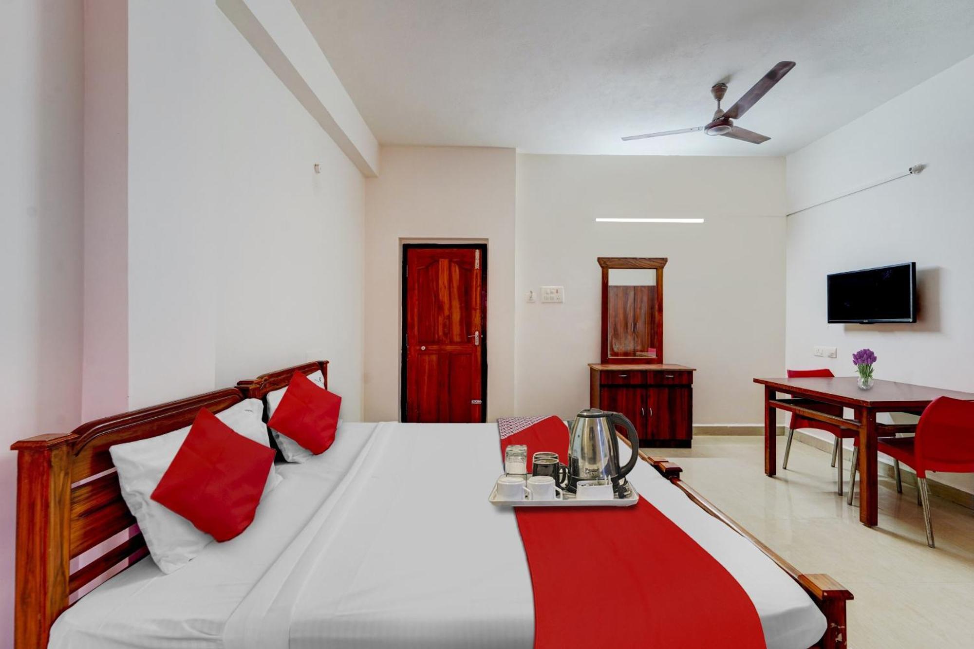 O Jayam Residency Tiruvottiyur Near Tiruvottriyur Theradi Metro Station Hotel 3*