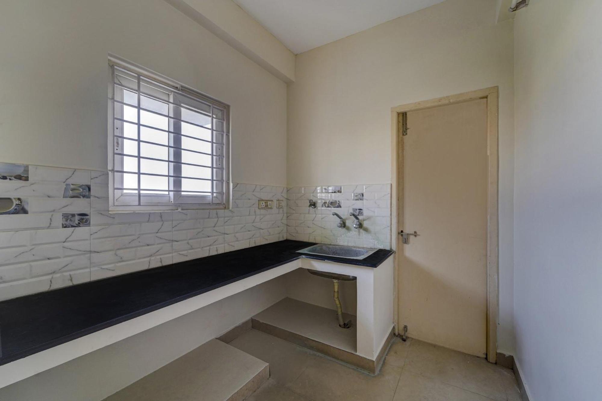 Hotel O Senthamizh Residency Chennai