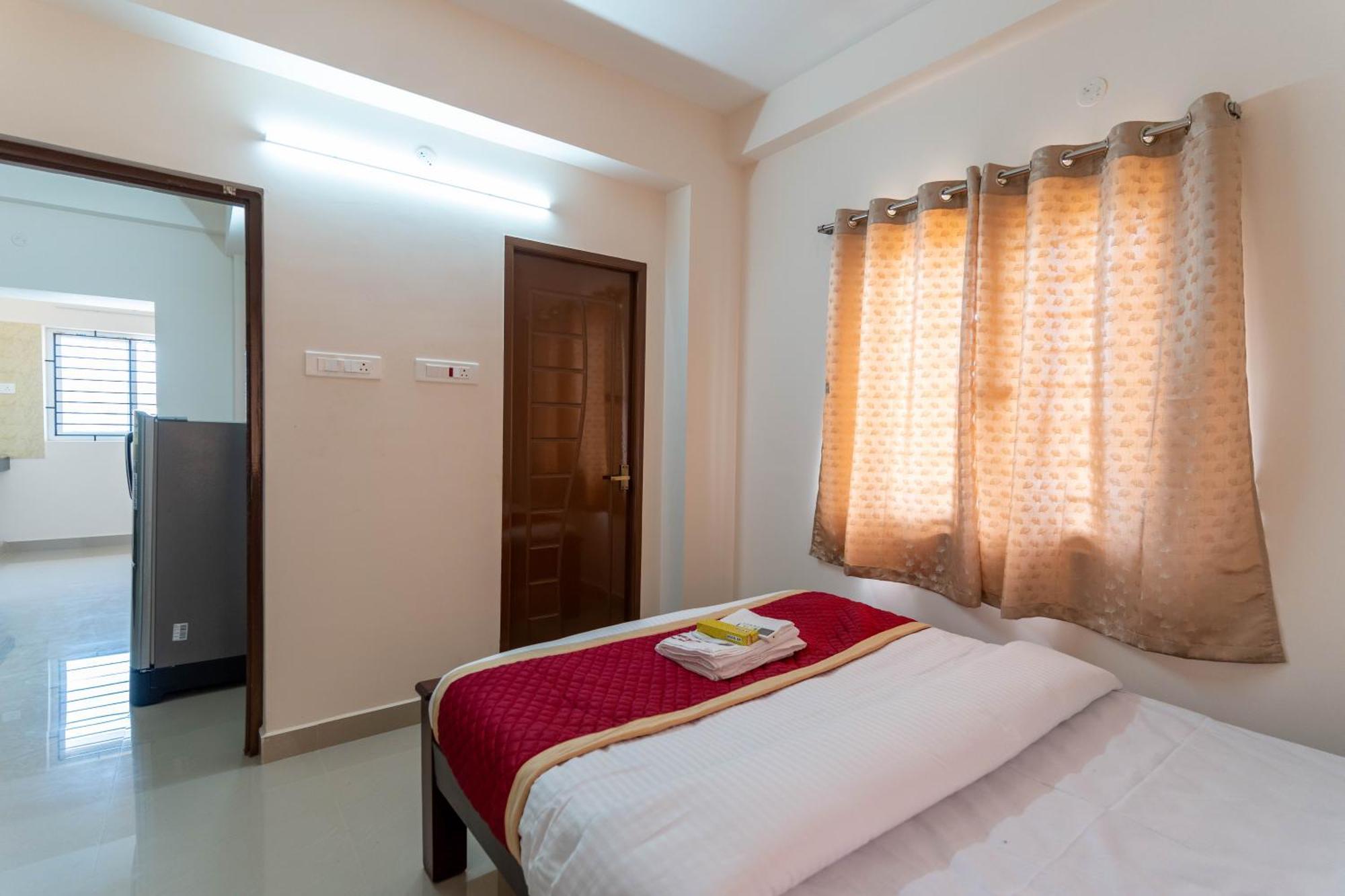 Aishwaryam Service 2* Chennai