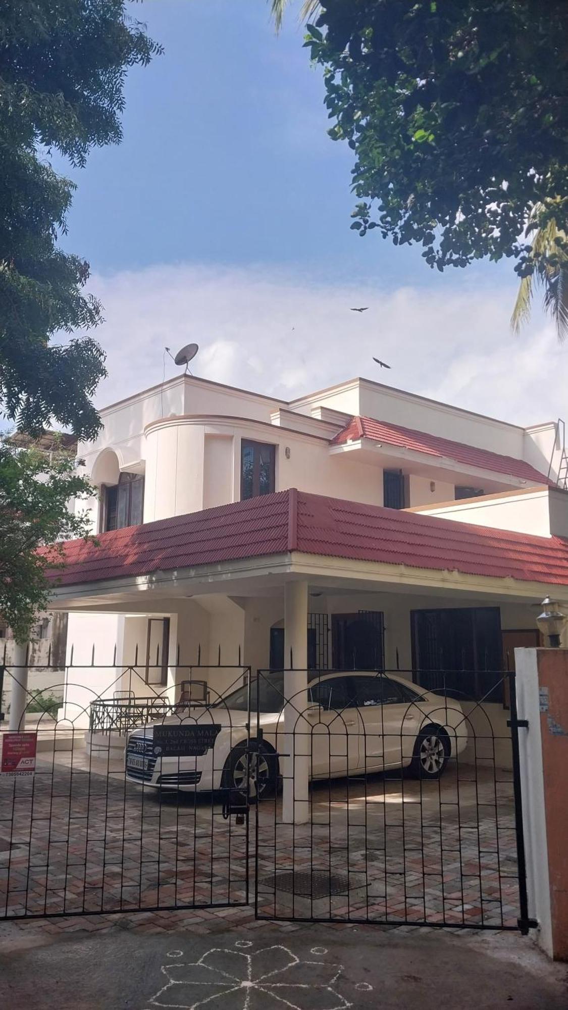 Gandhi Hostel Chennai