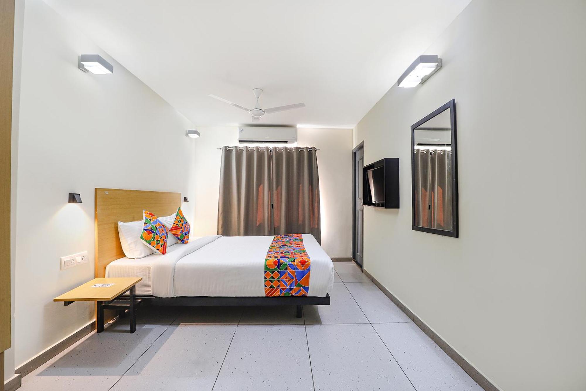 Fabhotel Kp - Near To Mgr Memorial House 4* Chennai