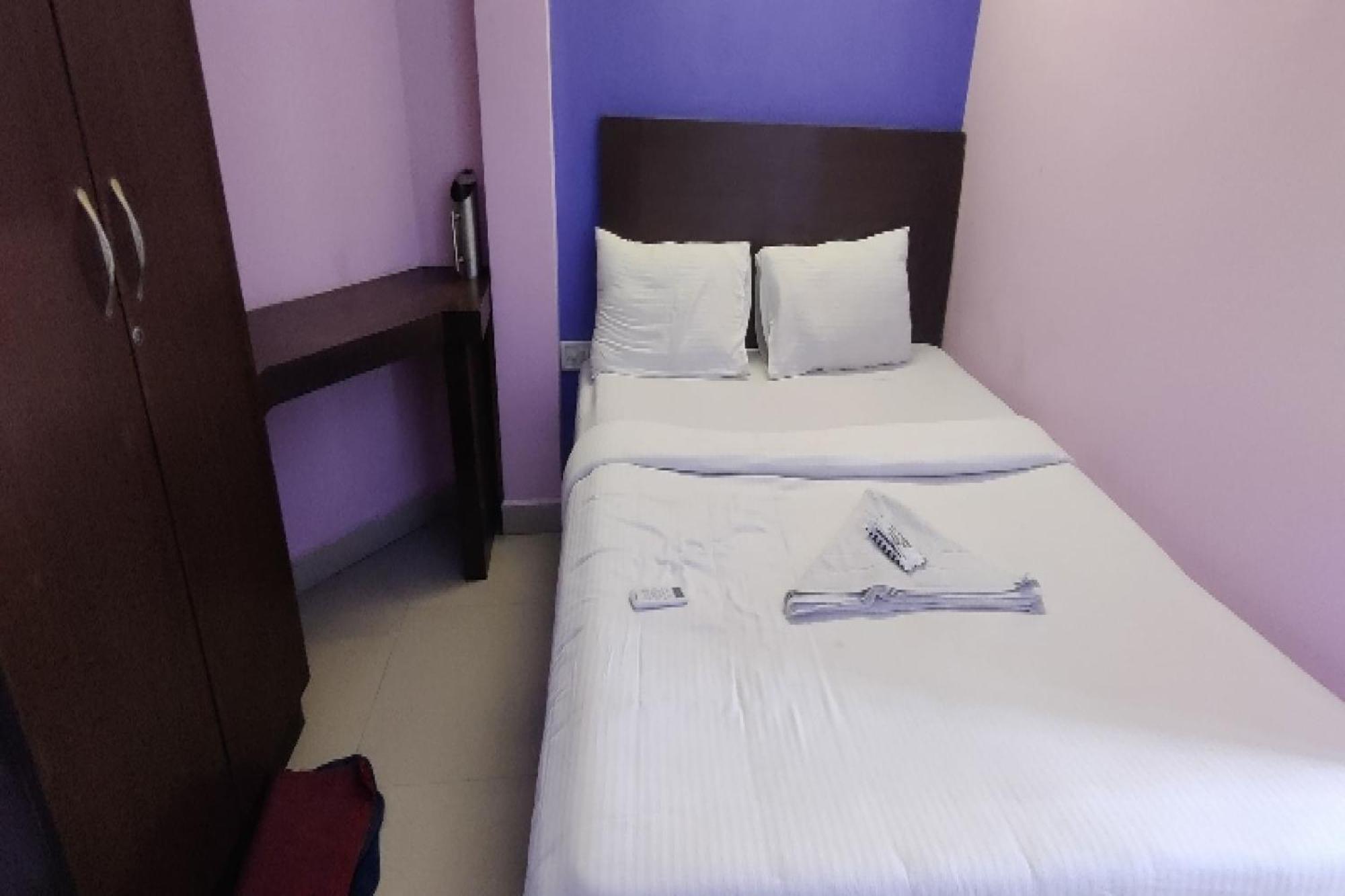 Super Oyo O Jeyam Residency Hotel Chennai