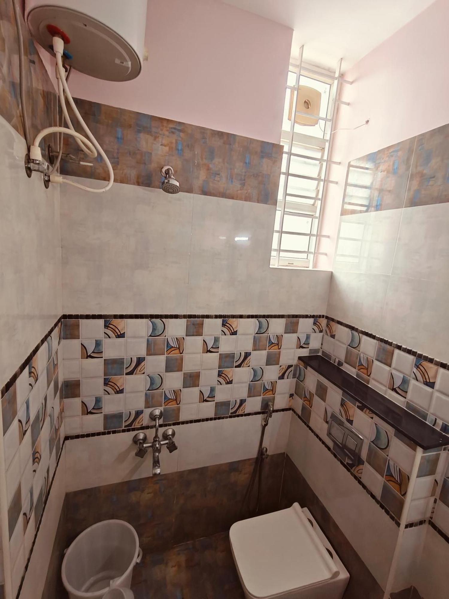 The Whiteglow Elite Hotel