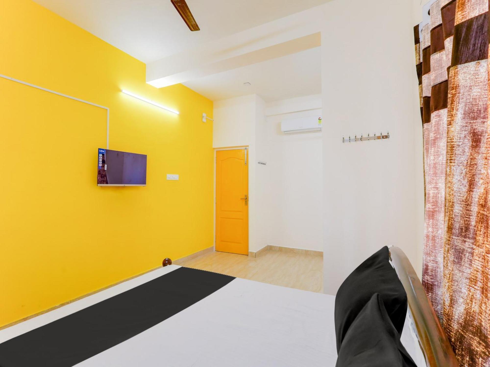 O Kvr Residency Grand Hotel 3*