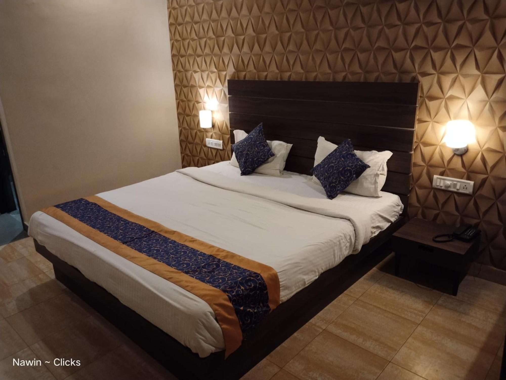 Redfox Hotel- Aminjikarai